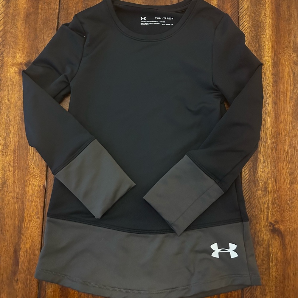 Under Armour Kids Black and Gray Long Sleeve Tee